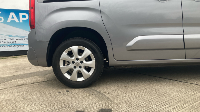 Vauxhall Combo Life 1.5 Turbo D SE 5dr Diesel Estate